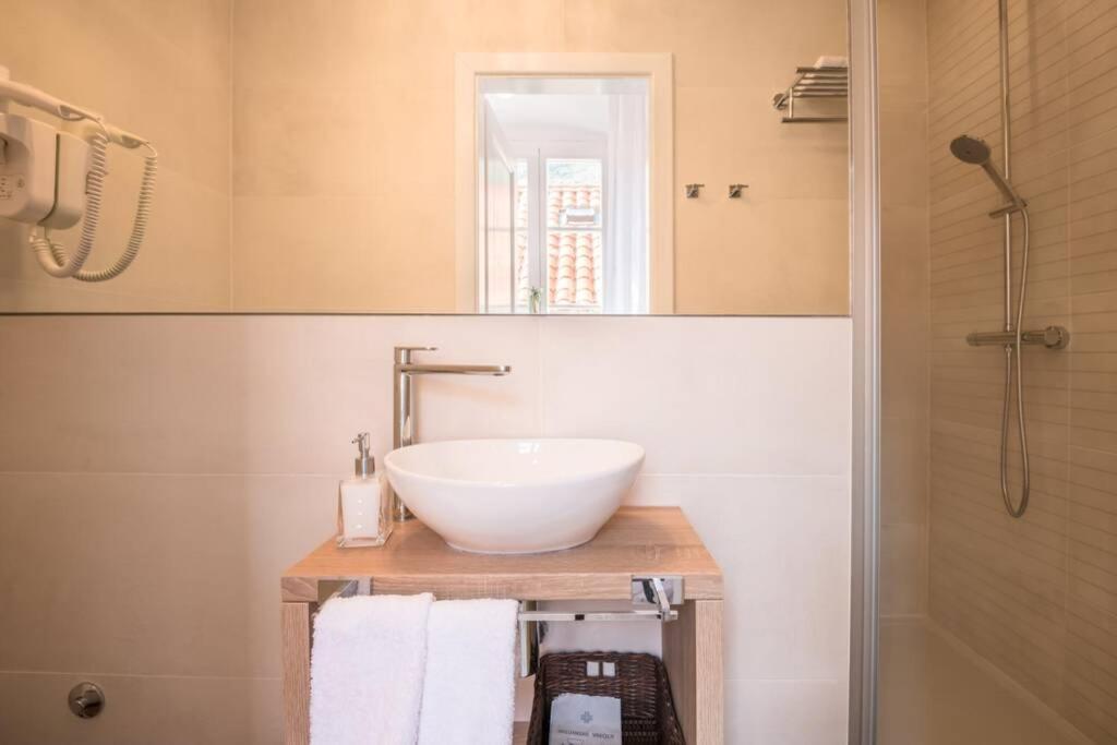 The Saint Blaise Swanky Heritage Dubrovnik Exterior photo